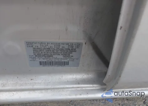 2018 Nissan Versa 1.6 S+ из США, поврежденный, VIN 3N1CN7AP9JL859839